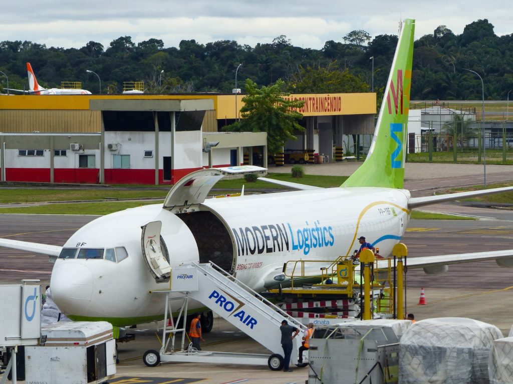 Cavalos em 737