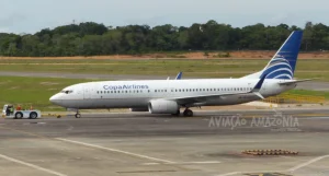 737 Max da Copa Airlines em Manaus