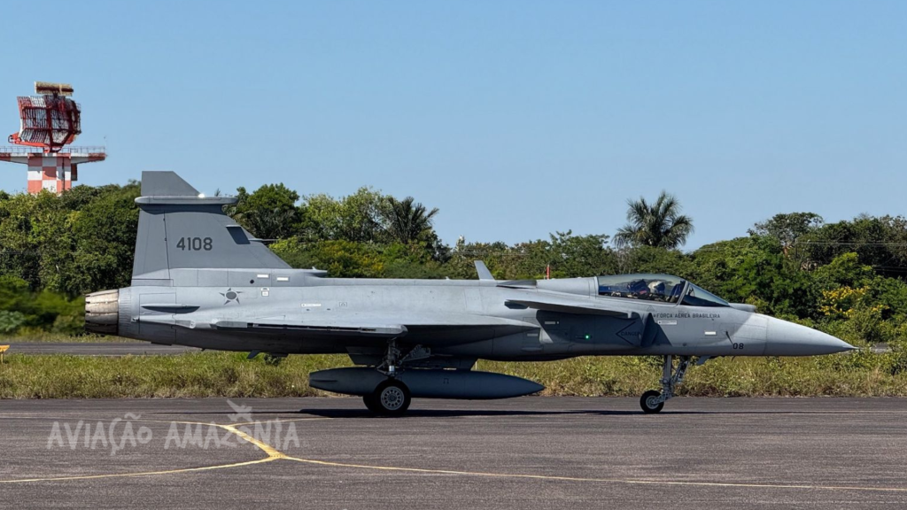 Caças Gripen